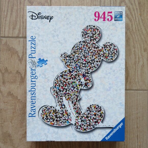 Ravensburger 945 Piece Jigsaw Puzzle Disney Mickey Mouse Shaped - Picture 1 of 5